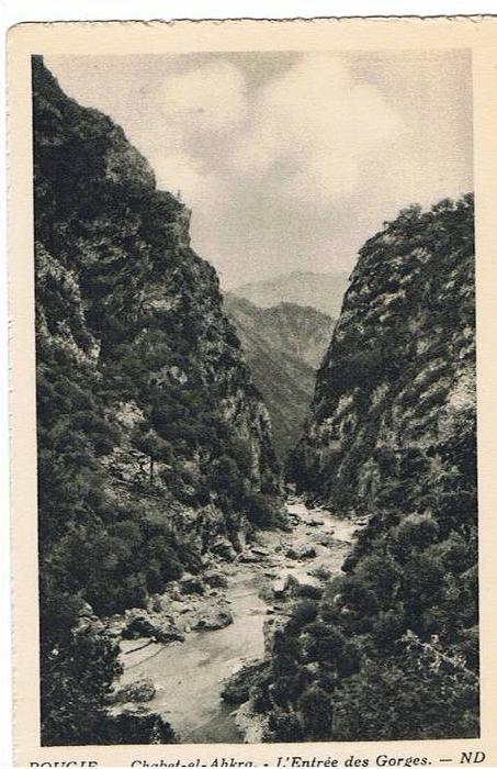 BOUGIE L'ENTREE  DES GORGES CHABET EL AHKRA
