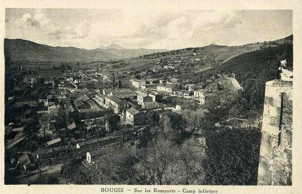 ALGERIE - BOUGIE - SUR LES REMPARTS - CAMP INFERIEUR