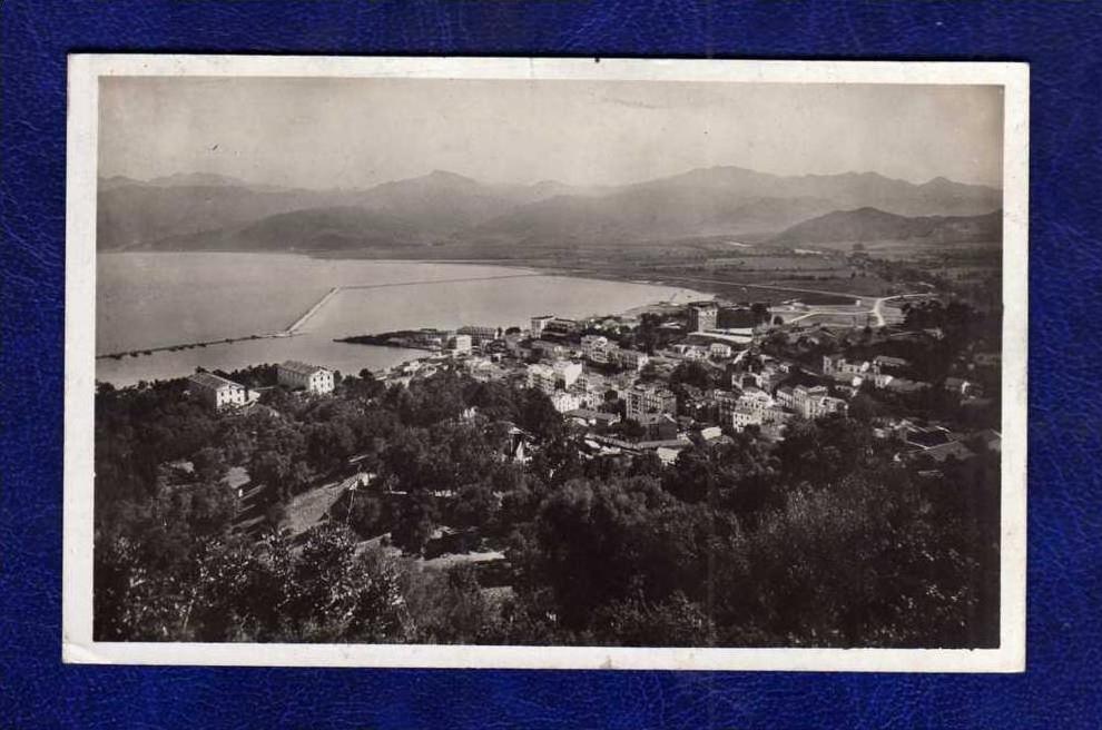 Algerien / Algérie  Bougie  Vue generale et la rade