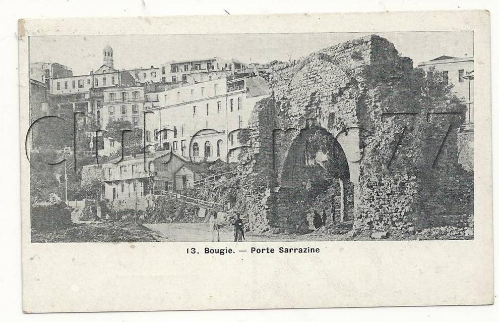 Bejaia ou Bougie (Algérie)  Porte sarrazine et vue générale en 1910 (animée)).