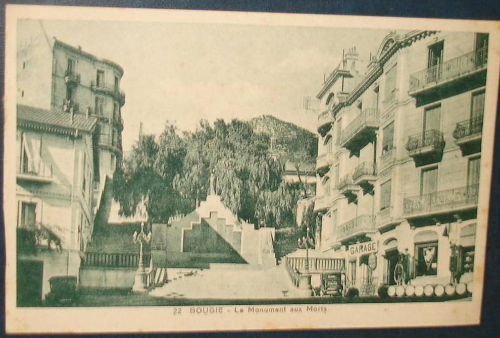 BOUGIE.Le Monument aux Morts.Cpa (carnet),voyagé,be