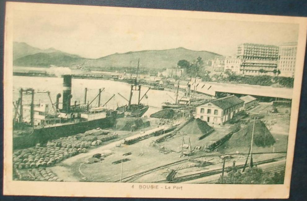 BOUGIE.Le port.Cpa (carnet),voyagé,be