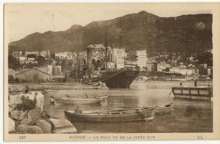 (Algérie) Bougie 008, LL 127, Le Port vu de la Jétée Sud