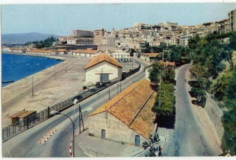 (Algérie) Bejaia 001, Combier CI 4, (Bougie) Vue sur le Port et les Hauts Plateaux