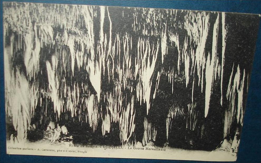 Route de BOUGIE A DJIDJELLI.La Grotte merveilleuse.Cpa,voyagé,b e