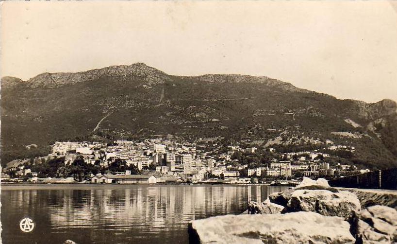 ALGERIE  BOUGIE  Vue Générale depuis la Grande Jetée