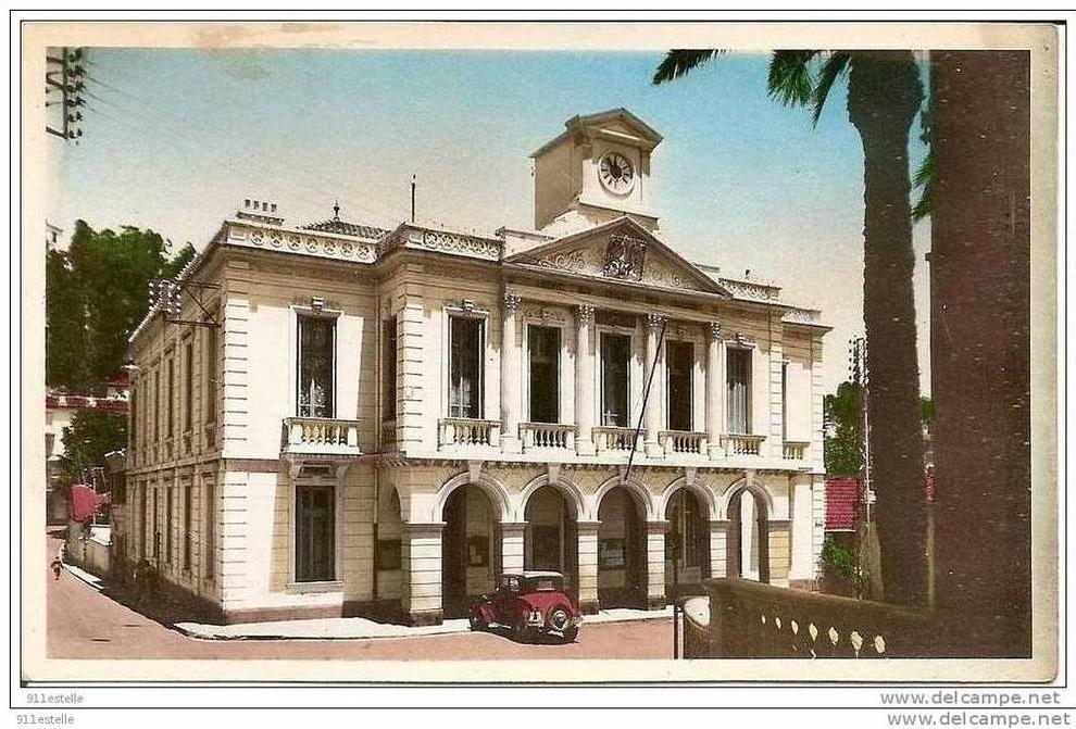 BOUGIE  - l,hotel de ville