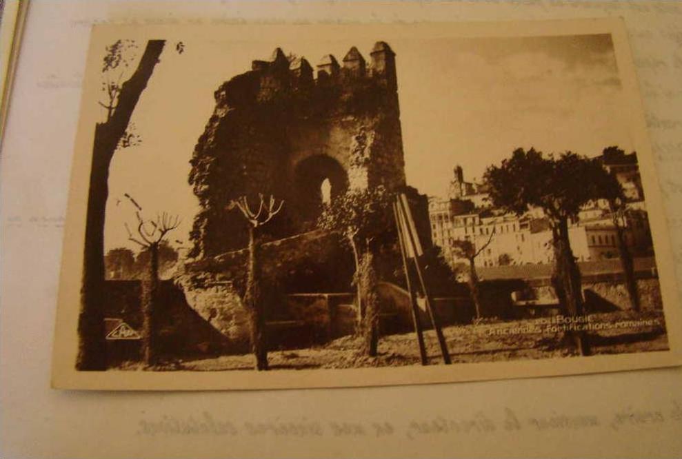 BOUGIE  ANCIENNES FORTIFICATIONS ROMAINES