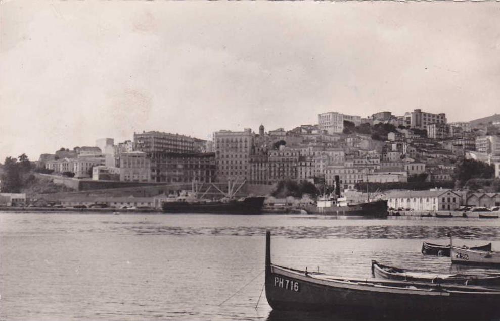 AFRIQUE,Algérie,BOUGIE,Bé jaia,il  ya 60 ans,port,ville et usine de fabrication de cire pour chandelle,rare