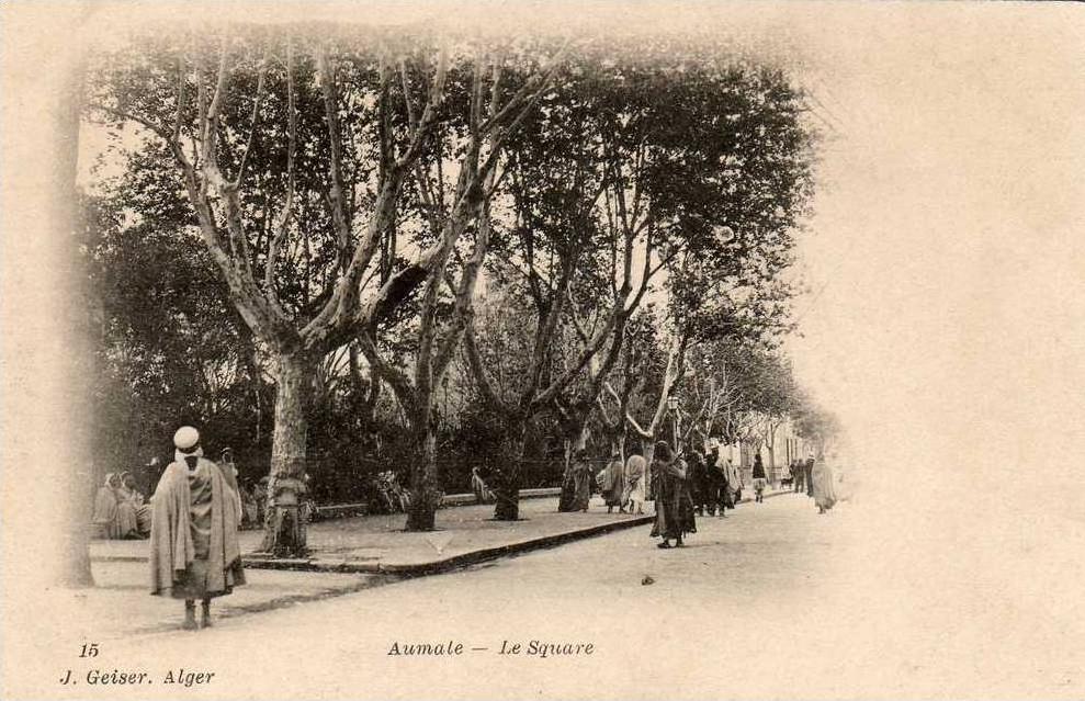 AUMALE         LE SQUARE