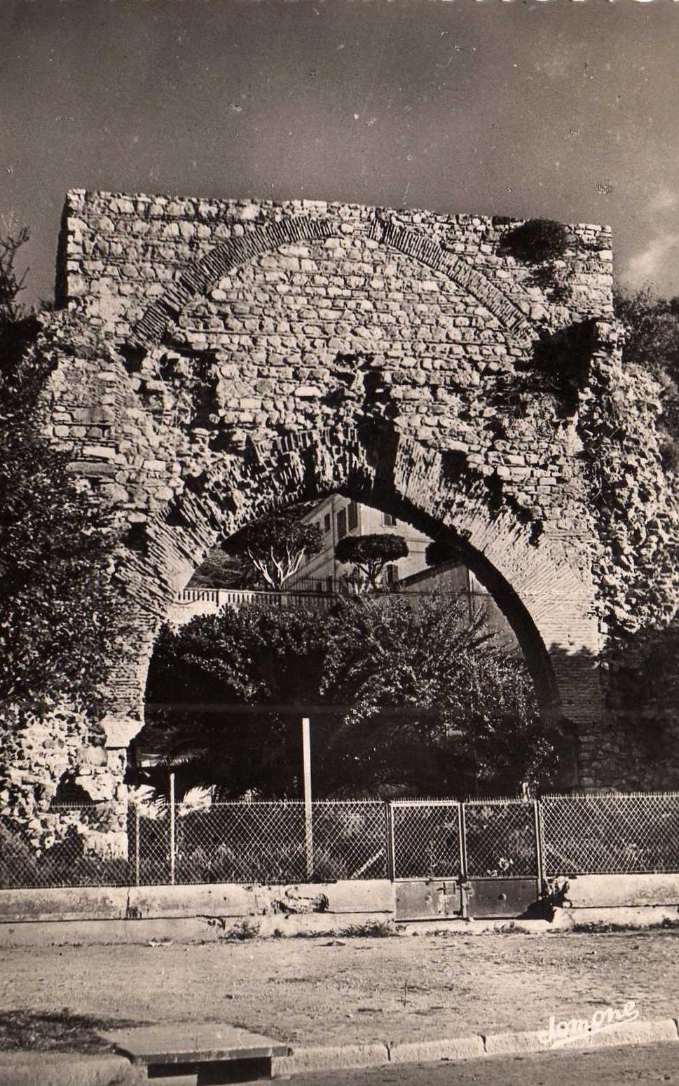 ALGERIE  Bougie    La Porte Sarazine
