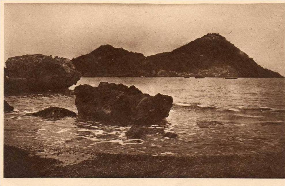 Algérie - Baie de MANSOURIAH ( route de Bougie à Djidjelli , carte Fêtes du Centenaire Algérie en 1930 )  * PRIX FIXE