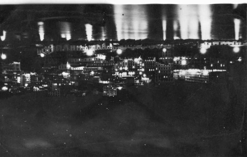 BOUGIE  LA NUIT BON ETAT