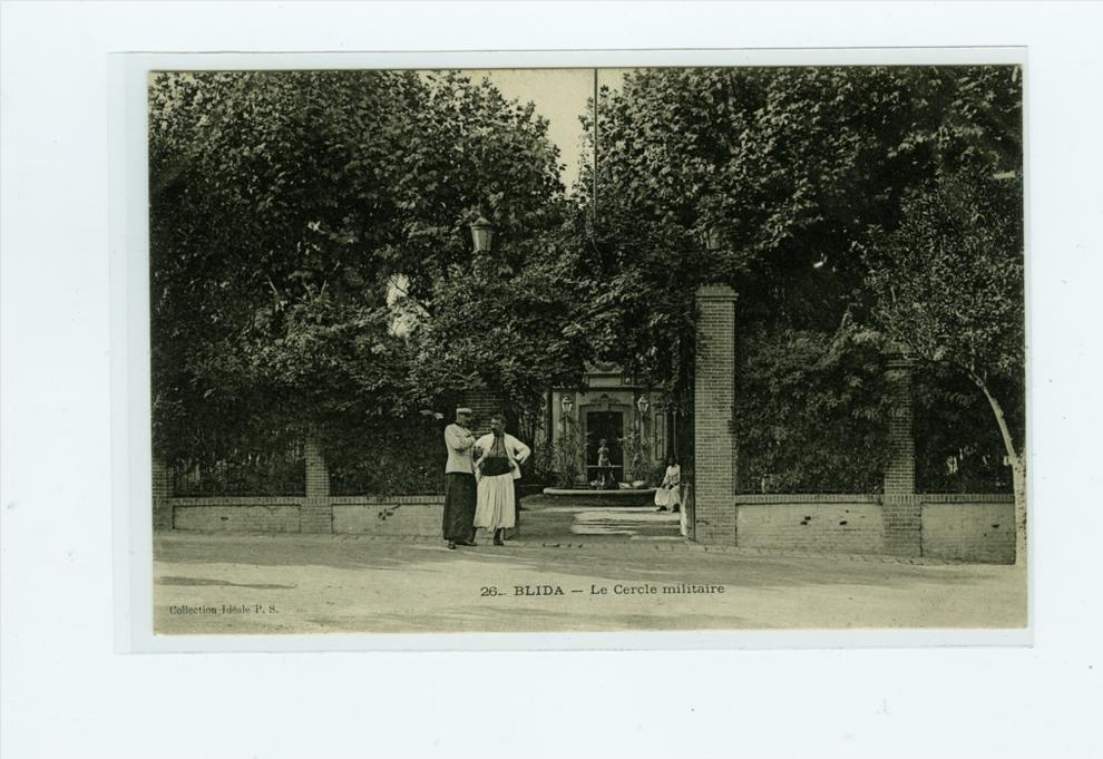 BLIDA  le cercle militaire