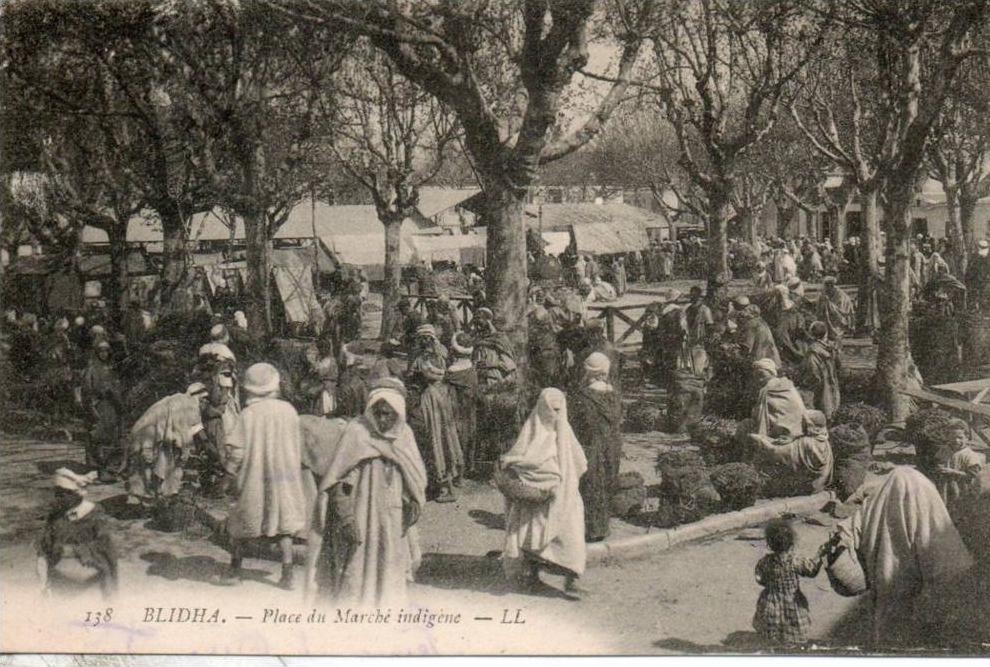 algerie. blida. place du  marché indigène