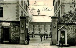 CPA   - ALGERIE    - BLIDA   LA CASERNE DU CHASSEURS            AC236