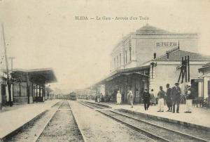 CPA ALGERIE / Blida, la gare / TRAIN