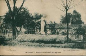CPA GUELMA-STATUE-INTERIEUR DU SQUARE