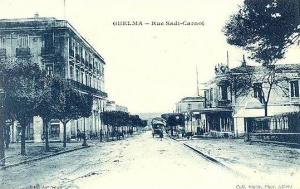 Algérie- GUELMA-Rue Sadi-Carnot- photo Albert- carte écrite en 1923