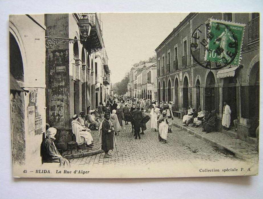 cpa, très belle vue animée, Blida, la rue d´Alger
