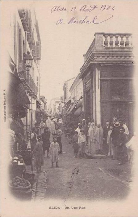 Blida.- (Algerie) Une Rue   - (belle animation)