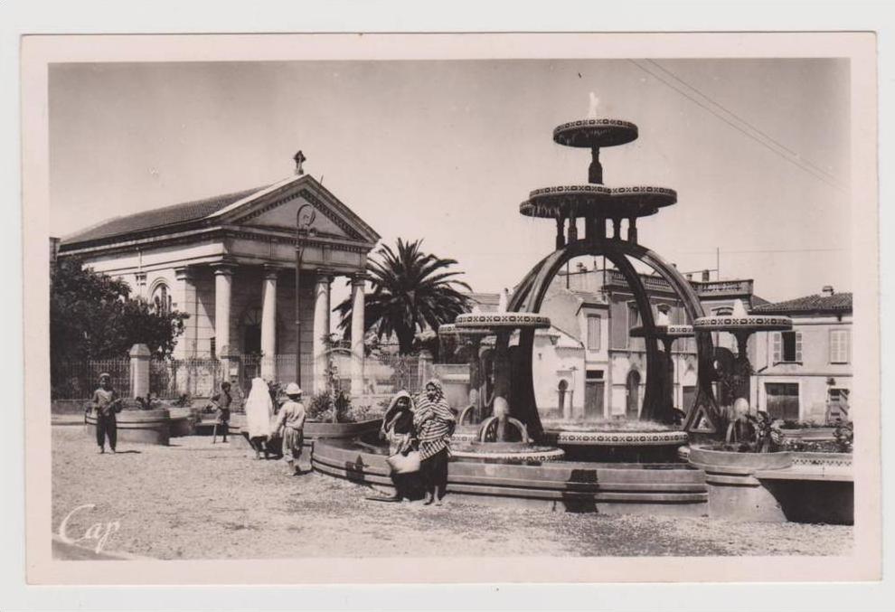 CPSM Photo - Algérie - BLIDA -Place Ricci et les Fontaines