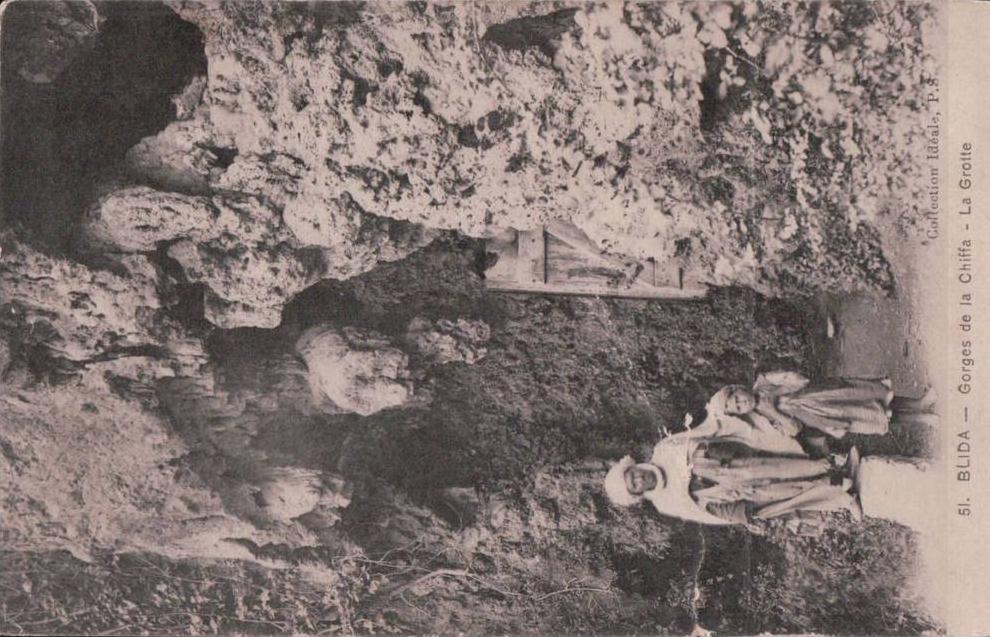 PORT GRATUIT    8260    BLIDA  1913  OBLITERE