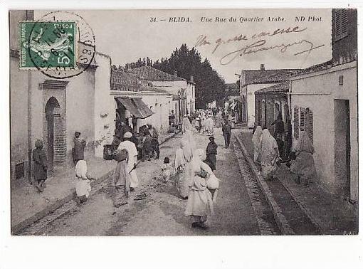 Algérie - Blida , une Rue du Quartier Arabe