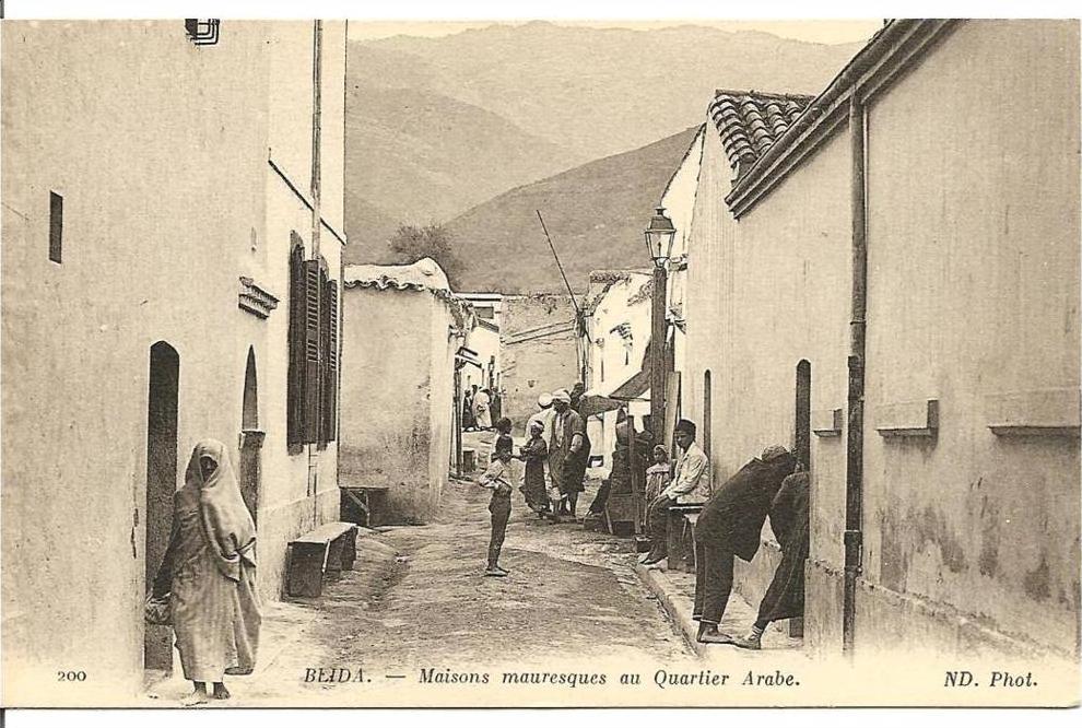 Blida - Maisons mauresques au Quartier Arabe - belle animation