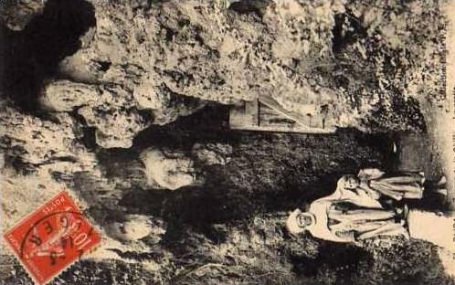 ALGERIE - BLIDA Gorges de la Chiffa La grotte.