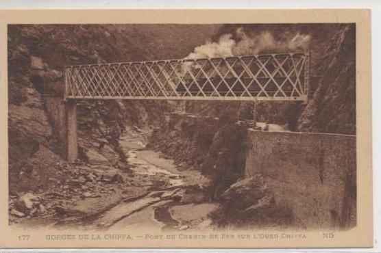 127  BLIDA  LES GORGeS DE LA CHIFFA  LE RUISSEAU DES SINFES