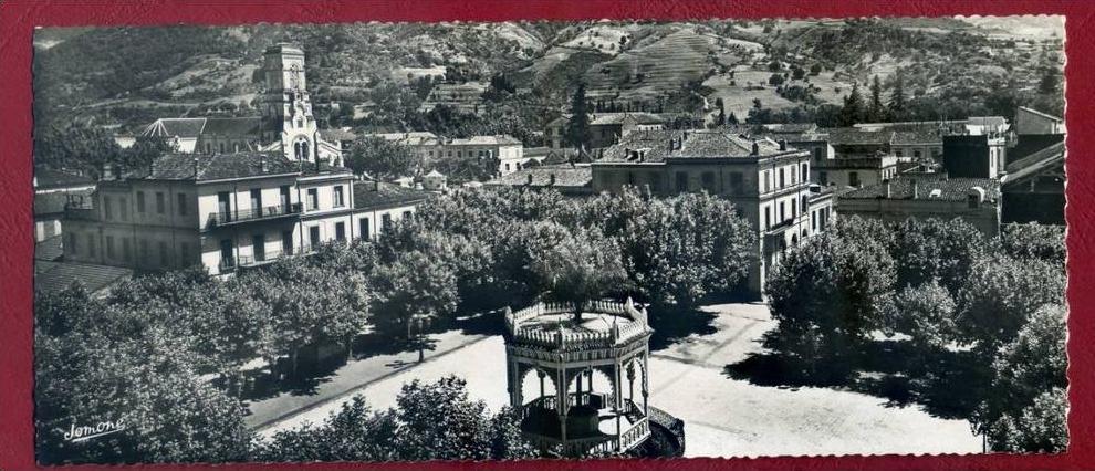 CPSM Panoramique  ALGERIE - BLIDA - Place D´Armes - Eglise-  Voir VERSO - ALGERIA - AFRICA - Carte AFRIQUE