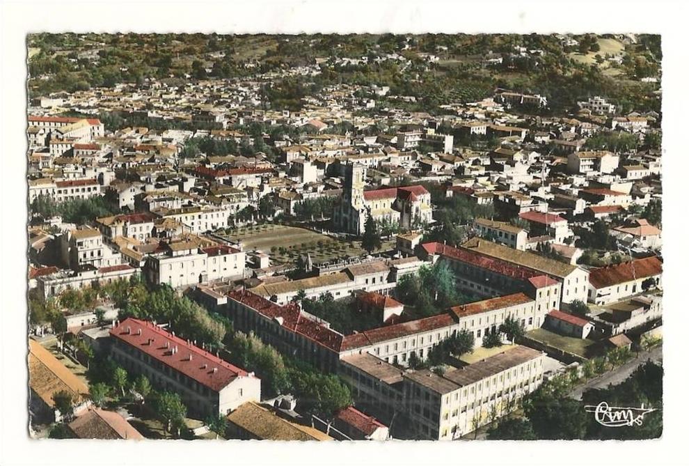 cp, Algérie, Blida, L'Eglise, Le Lycée Duveyrier, voyagée 1962