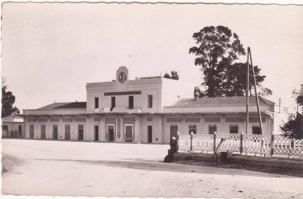 CSM  -  GUELMA (Constantine)  -  Vue de la Gare