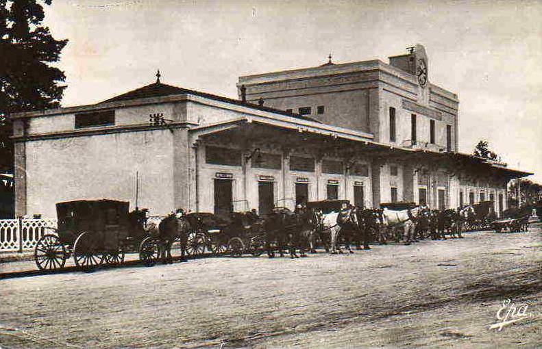 AFRIQUE. ALGERIE. GUELMA. Vue sur La Gare. Carte Dentelée.