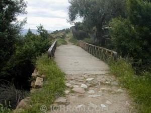 Sur la route du village de Felden, Akbou