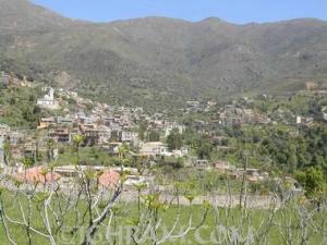 Vue d'ensemble sur le village d'ath melikeche, Tazmalt
