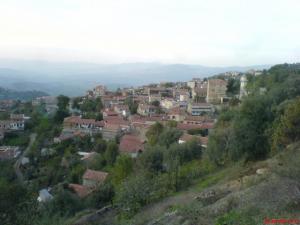 Vue d'ensemble sur le village de Thadarth, Tizi Ouzou