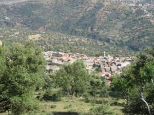Vue d'ensemble sur le village de Taslent, Ighram