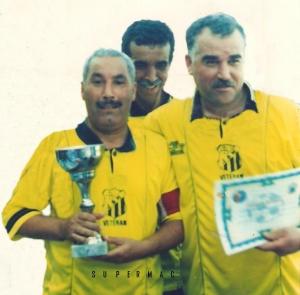 Un trophée pour les veterans