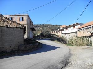 Le village de Tigrourine, Azzefoun