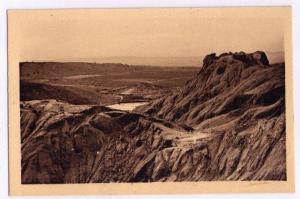 Algerie LAGHOUAT Rocher de sel avec lointain et lac Rallye du HOGGAR