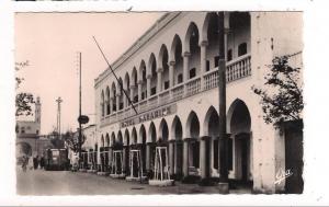 CPSM ALGERIE - LAGHOUAT - Hôtel Saharien et la Mosquée - TB Plan   Plan Camion et petite Animation