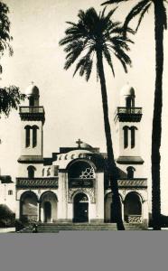 LAGHOUAT....L'EGLISE....C PSM  PETIT FORMAT ANIMEE