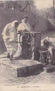 ALGERIE.LAGHOUAT.UN PUITS