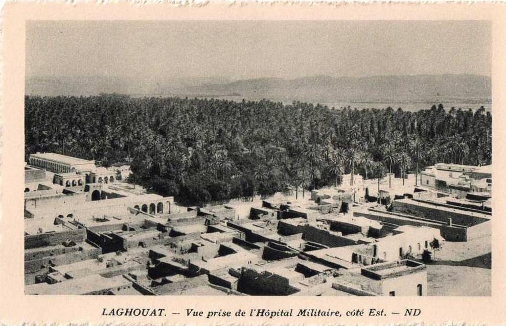 cpa LAGHOUAT , Vue prise de l'hôpital militaire, cp éditée pour la cie transatlantique  (12.68)