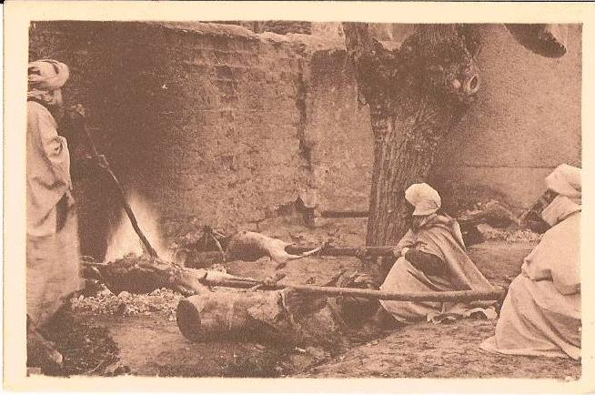 LAGHOUAT - Préparation du Méchoui (Carte animée, bon état)