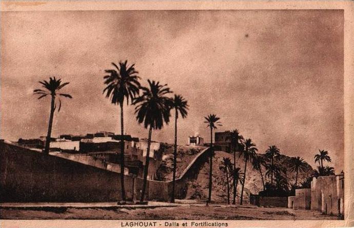 Laghouat. Dalla et Fortifications