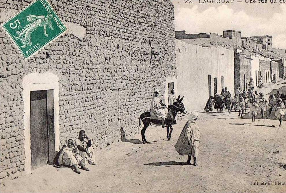 ALGERIE - LAGHOUAT - Une rue du Schetett