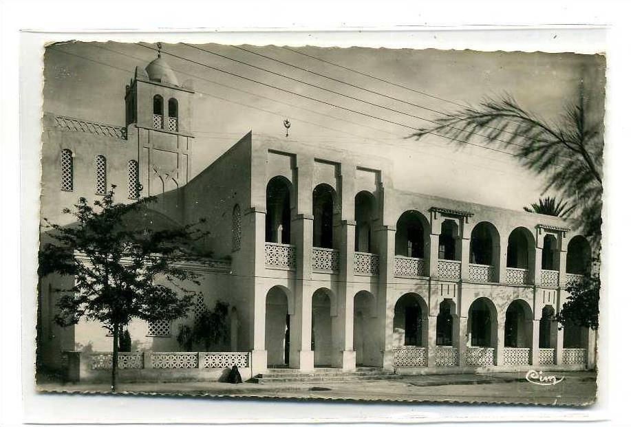 LAGHOUAT (SUD ALGERIE) LA MEDERSA